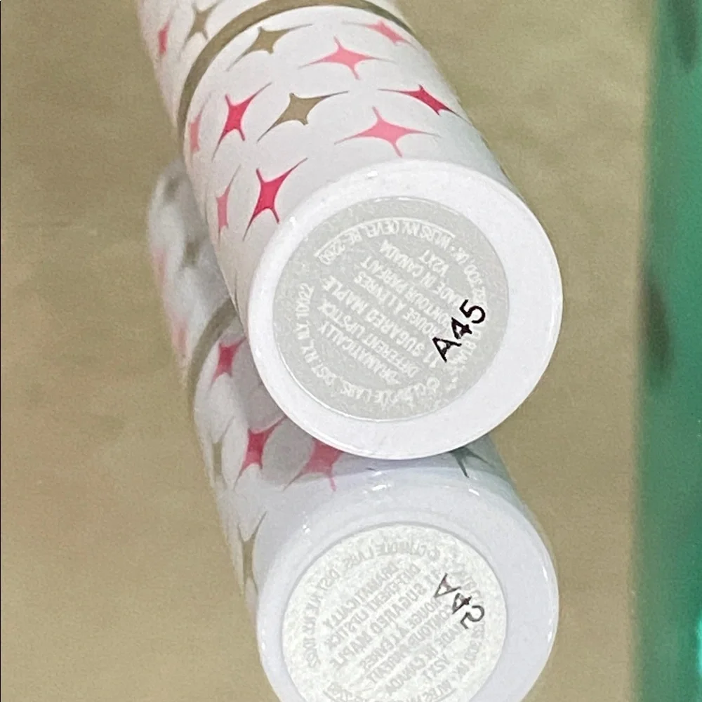 Clinique Dramatically Different lipstick in color Sugared Maple, new!
